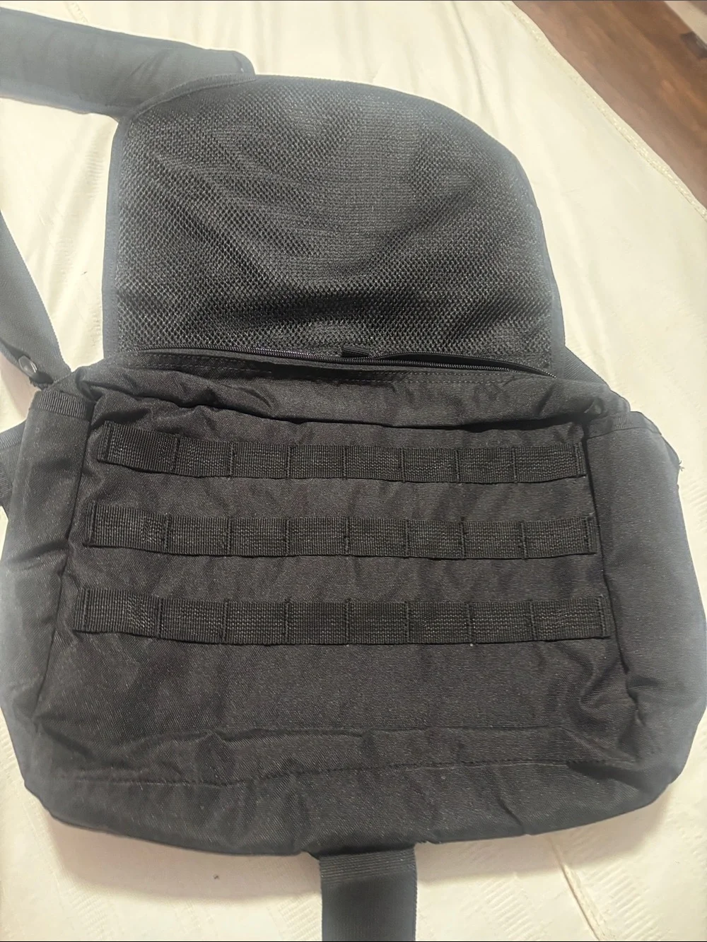 Men's Black Tactical Messenger Bag with Secure Buckle
